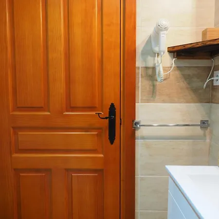 Planet Ancares Hotel Candín